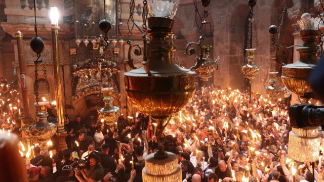 Άγιο Φως: Στις 7 το απόγευμα του Μεγάλου Σαββάτου φτάνει στην Αθήνα - Το επιχειρησιακό σχέδιο της Ελλάδας που παρουσίασε ο Γιάννης Λοβέρδος στα Παραπολιτικά 90,1