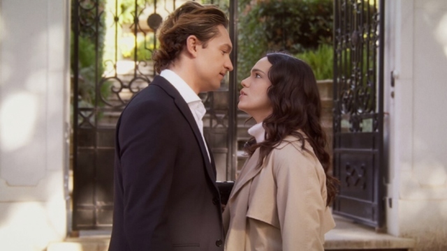 Να μ' αγαπάς Spoiler: Ο Ορφέας και η Φωτεινή ανοίγουν σπίτι - Το δώρο που κρύβει παγίδα (Βίντεο)