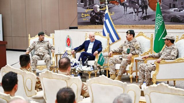 Μέση Ανατολή: Ανεβαίνει η Ελλάδα, χάνει πόντους η Τουρκία - Πώς διαμορφώνονται οι διεθνείς συσχετισμοί λόγω του πολέμου