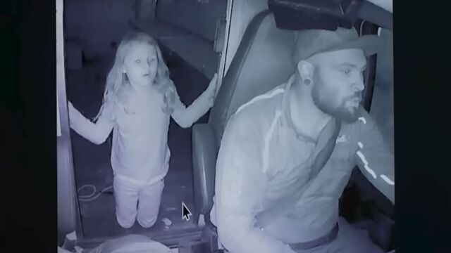 Τέξας: Υλικό δείχνει τον πρώην οδηγό της FedEX να παραδέχεται τη δολοφονία της 7χρονης Αθένα (Βίντεο)