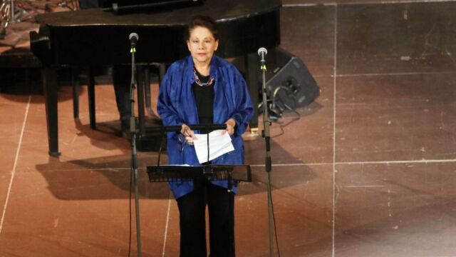 Σοβαρή περιπέτεια υγείας για την Ελένη Ανουσάκη: Ο λόγος που νοσηλεύτηκε σε νοσοκομείο