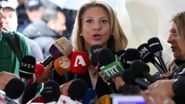 Στον χώρο της δεξιάς η Καρυστιανού: Ποιοι ετοιμάζονται να την ακολουθήσουν