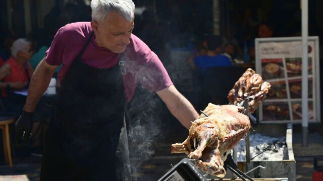 Πασχαλινό αρνί: Τα μπαχαρικά που 