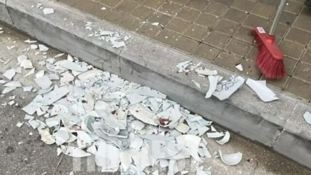 Με κρότο η πρώτη Ανάσταση στην Πάτρα: Έσπασαν πιάτα και λάμπες, έριξαν δυναμιτάκια (Βίντεο)