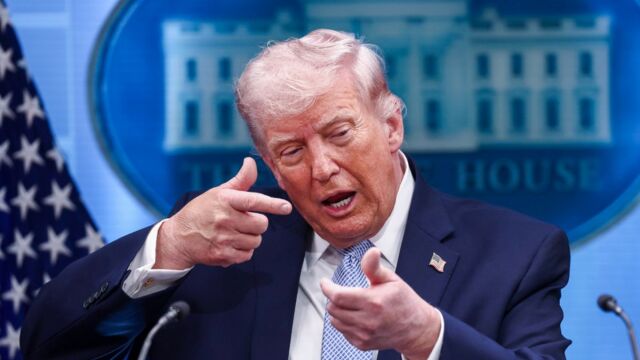 Τραμπ: Ξεκινάμε τον καθαρισμό του Ορμούζ - Στον πάτο της θάλασσας τα 28 σκάφη που ποντίζουν νάρκες