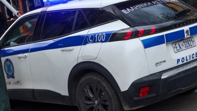 Επεισόδιο μεταξύ οδηγών ξεκίνησε στο Ίλιον και έληξε στο… Περιστέρι - Τραυματίας ένας 27χρονος