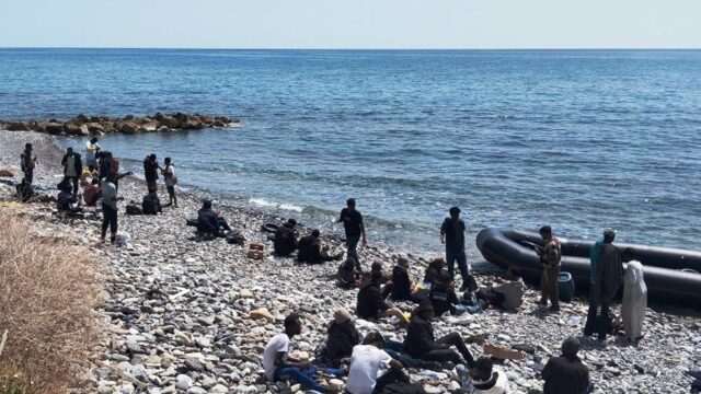 Κρήτη: Έφτασαν πάνω από 70 μετανάστες με σκάφη