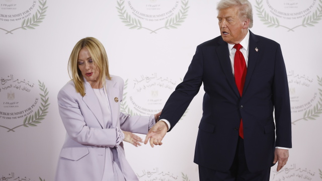 Τραμπ κατά Μελόνι στην Corriere della Sera: 