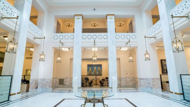 Alpha Bank Campus: Δύο ιστορικά κτήρια της τράπεζας υποδέχθηκαν πάνω από 500 επισκέπτες με αφορμή τον διεθνή θεσμό Open House Athens