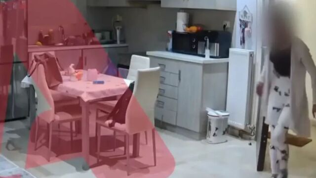 Νέα Φιλαδέλφεια: Βίντεο ντοκουμέντο με γυναίκες Ρομά να εισβάλουν σε σπίτι - Η σοκαριστική περιγραφή του ιδιοκτήτη