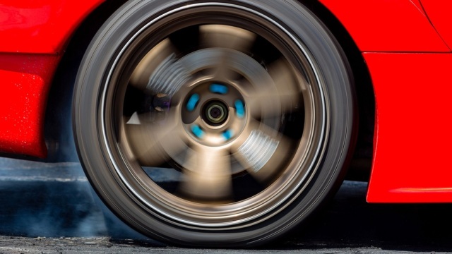 Τροχαία Αττικής: Πρόστιμα σε οδηγούς στον Λυκαβηττό που πραγματοποιούσαν ελιγμούς εντυπωσιασμού - Τι προβλέπει ο ΚΟΚ