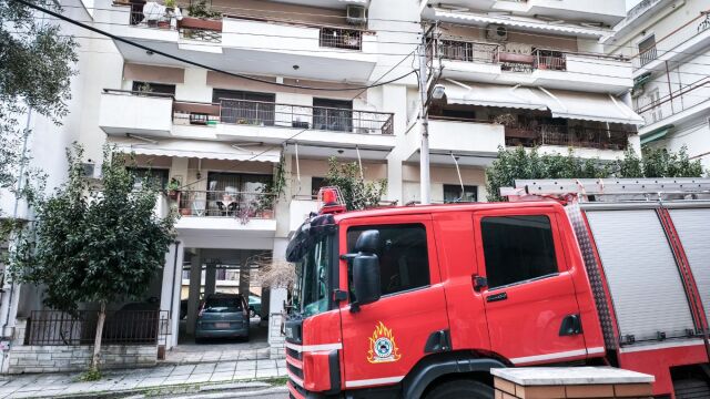 Θεσσαλονίκη: Φωτιά σε διαμέρισμα στα Μετέωρα Πολίχνης