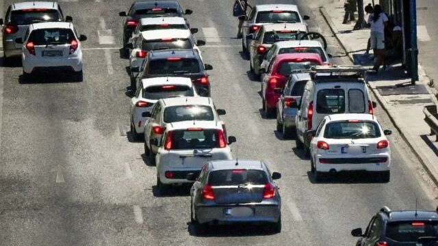 Άνοδος στις πωλήσεις οχημάτων τον Μάρτιο του 2026 - Πάνω από 15.000 καινούργια αυτοκίνητα στους δρόμους