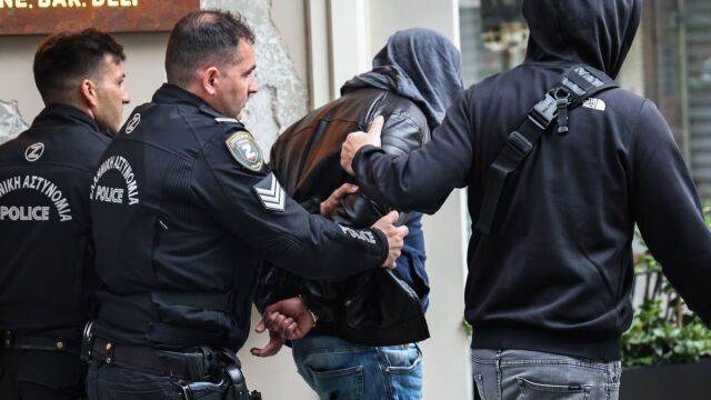 Νεκρή 30χρονη στο κέντρο της Αθήνας: Βίντεο απαλλάσσει τον Ιταλό από τυχόν εμπλοκή του στην πτώση της γυναίκας