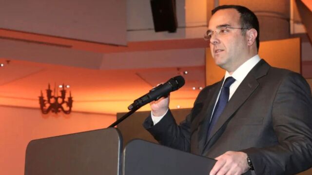 Ο Κυριακού του ΑΝΤ1 που ψάχνει εναγωνίως site, μετά το ναυάγιο των διαπραγματεύσεων με τον Οντόνι της LIQUID MEDIA