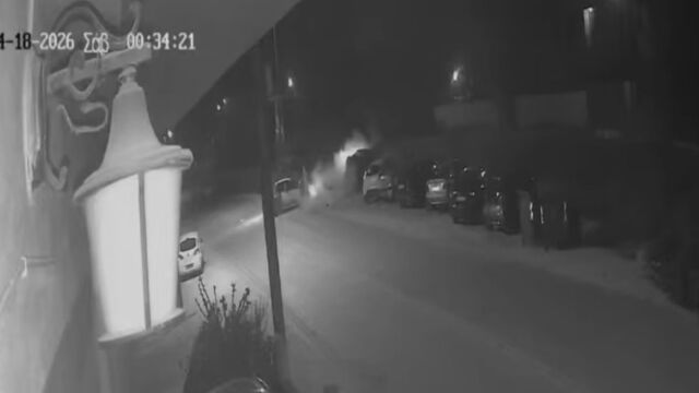 Εθνική Οδός Κορίνθου - Πατρών: Πλαγιομετωπική σύγκρουση σε στροφή πριν το Κανταρέ (Βίντεο)