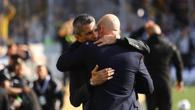 ΑΕΚ - ΠΑΟΚ, Super League: Συγκλονιστική στιγμή με Νίκολιτς - Λουτσέσκου στη Νέα Φιλαδέλφεια (Βίντεο)