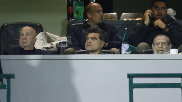 Παναθηναϊκός - Ολυμπιακός: Από Τζίγκερ μέχρι Τσίπρα! Ποιοι έδωσαν το παρών στο ιστορικό ντέρμπι της Λεωφόρου (Εικόνες)