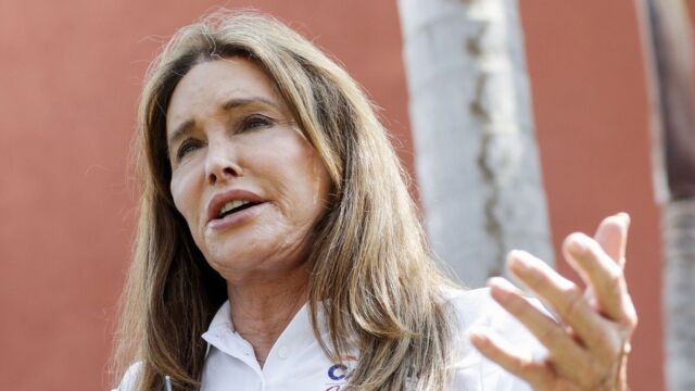 Κέιτλιν Τζένερ: Έκκληση στον Τραμπ για το διαβατήριό της - Ζητά να διορθωθεί το φύλο (Βίντεο)