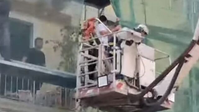 Κέρκυρα: Ανήλικος έπεσε από σκαλωσιά - Μεταφέρθηκε στο νοσοκομείο  (Βίντεο)