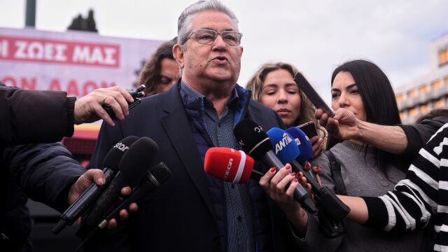 Το ΚΚΕ που τιμά την Πρωτομαγιά, το χρονοδιάγραμμα Τσίπρα και το προεδρικό τραπέζι