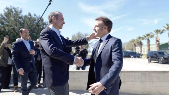Eπίσκεψη Μακρόν: Το Ελιζέ μιλά για ενίσχυση των σχέσεων Ελλάδας και Γαλλίας