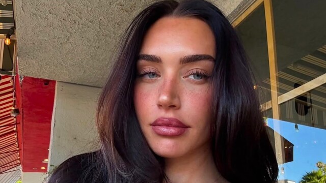 Στέισι Καρανικολάου: 