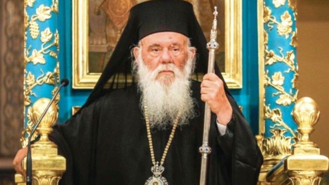 Ο Αρχιεπίσκοπος Ιερώνυμος καταδικάζει τη βεβήλωση αγάλματος του Ιησού Χριστού στον Νότιο Λίβανο - Απευθύνει έκκληση για ειρήνη