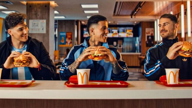 Μουντιάλ 2026: Με... άρωμα Αργεντινής τα νέα μπέργκερ των McDonald's για το Παγκόσμιο Κύπελλο! (Βίντεο)