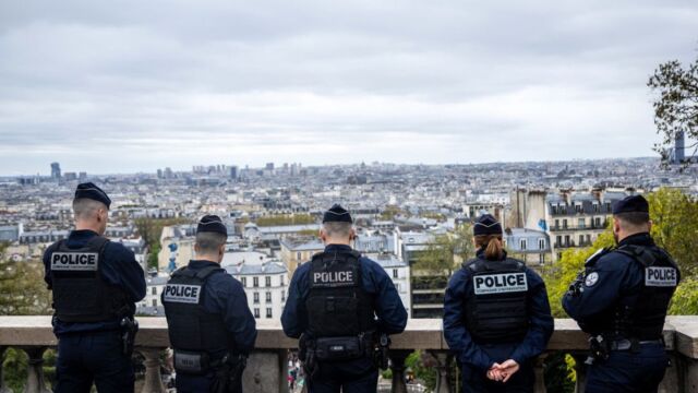 Γαλλία: Στρατιωτικοί πέρασαν 