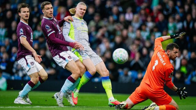 Μπέρνλι - Μάντσεστερ Σίτι 0-1, Premier League: Πάτησε κορυφή με Χάαλαντ