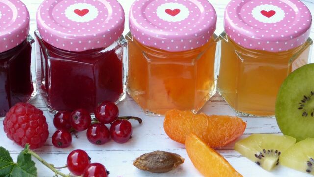 Χαλάει η μαρμελάδα; Το σημάδι ότι πρέπει να την πετάξεις