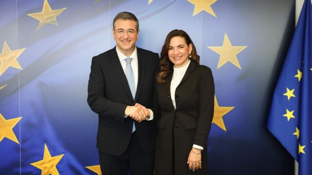 Συνάντηση Τζιτζικώστα με Κεφαλογιάννη στις Βρυξέλλες: Στο επίκεντρο η ανθεκτικότητα του τουρισμού (Εικόνες)