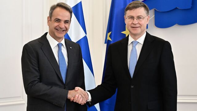 Ευρωπαίος Επίτροπος Οικονομίας σε Μητσοτάκη: 