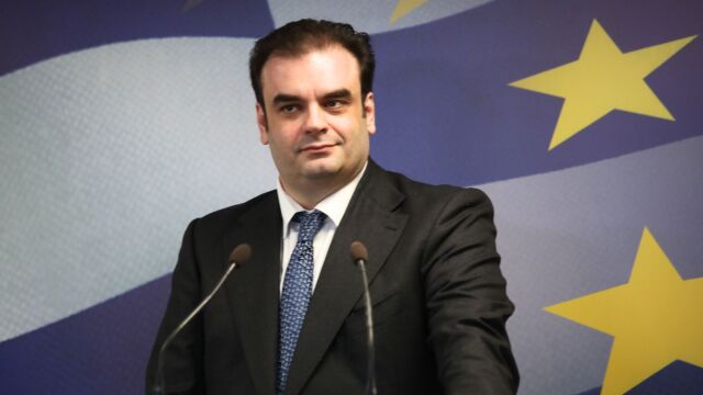 Πιερρακάκης: Η Ελλάδα καταγράφει την ταχύτερη μείωση χρέους στην ιστορία - Ο λογαριασμός δεν θα περάσει στην επόμενη γενιά