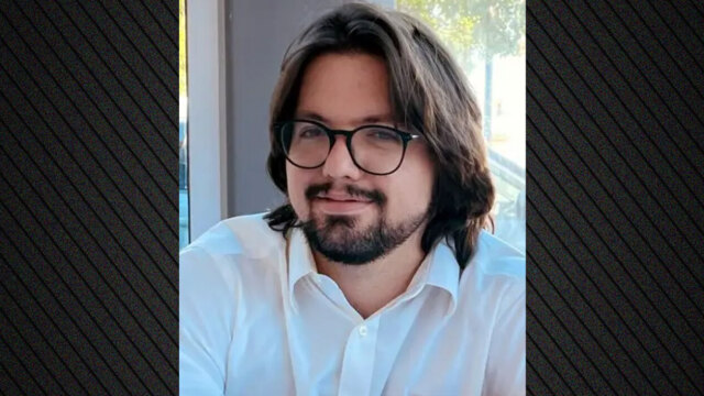 NASA: Νέος θάνατος επιστήμονα - Απανθρακώθηκε στο Tesla του - Μυστήριο με τους 12 νεκρούς και εξαφανισμένους συναδέλφους του