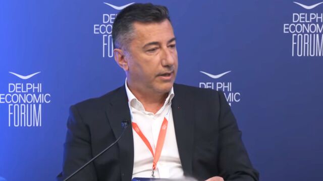 Μολυβιάτης: Στο 15%-20% η αντικατάσταση θέσεων εργασίας από την AI έως το 2030
