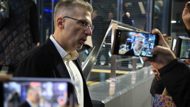 Βέλη κατά Σκέρτσου από γαλάζιους βουλευτές στα Παραπολιτικά 90,1: Οι αιχμές Πέτσα, Βορίδη, Οικονόμου για την ανάρτηση που άναψε φωτιές - Η παρέμβαση Μαρινάκη (Ηχητικά)