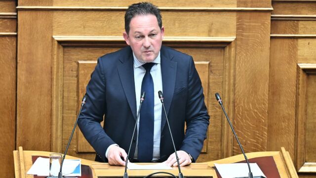 Αιχμές Πέτσα κατά Σκέρτσου στα Παραπολιτικά 90,1: Καλό είναι πριν κάνουμε αφορισμούς, να έχουμε σκεφτεί λίγο τι έχουμε πράξει εμείς οι ίδιοι (Ηχητικό)