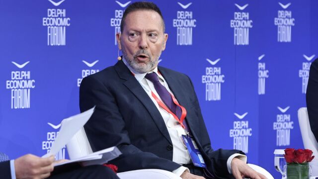 Στουρνάρας στο Οικονομικό Φόρουμ Δελφών: 