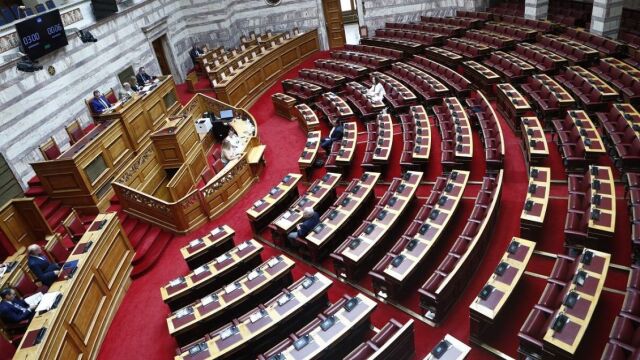 Βουλή: Εγκρίθηκε στην Επιτροπή Θεσμών ο διορισμός πέντε μελών στη ΡΑΑΕΥ