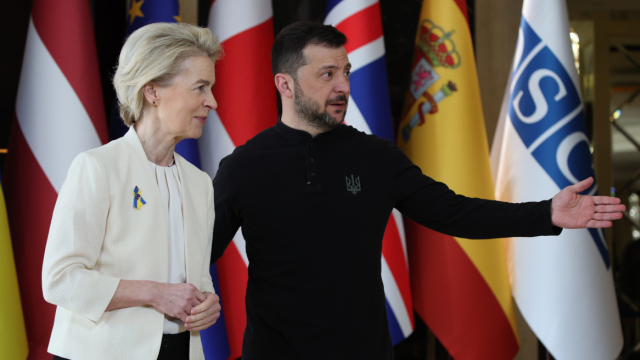 Δάνειο 90 δισ. για την Ουκρανία: Εγκρίθηκε ομόφωνα από την ΕΕ - Πώς θα κατανεμηθεί το ποσό
