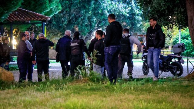 Δολοφονία στον Άγιο Δημήτριο: Μαχαίρι για τα μάτια μιας κοπέλας, αμετανόητος ο 20χρονος κατηγορούμενος για το έγκλημα - Πώς φτάσαμε στην τραγωδία