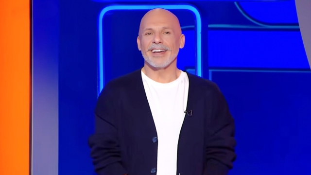 Νίκος Μουτσινάς: Guest-έκπληξη στο 