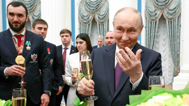 Ρωσία: Προειδοποιεί τις χώρες της Ευρώπης να μην φιλοξενήσουν γαλλικά βομβαρδιστικά αεροσκάφη που μεταφέρουν πυρηνικά όπλα - Θα γίνετε στόχος μας