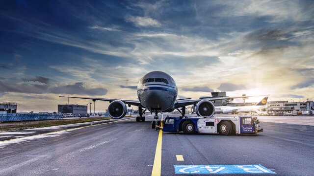 Τεχεράνη: Ξεκίνησαν ξανά οι πτήσεις μετά τον πόλεμο - Στο 