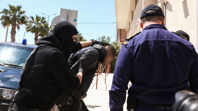 Δολοφονία στον Άγιο Δημήτριο: Με μαχαίρι 20 εκατοστών σκότωσε ο 20χρονος τον 27χρονο