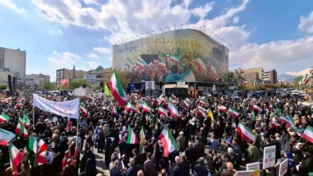 Ιράν: Οι Ηνωμένες Πολιτείες αναζητούν 