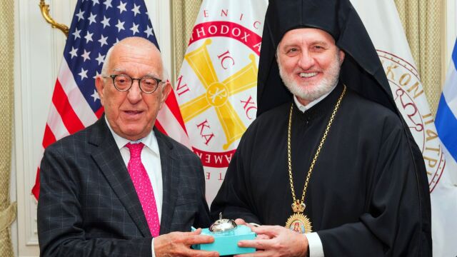 Νικήτας Κακλαμάνης: Συνάντηση με τον Αρχιεπίσκοπο Αμερικής Ελπιδοφόρο - 