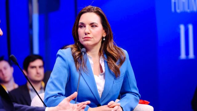 Όλγα Κεφαλογιάννη από Δελφούς: 